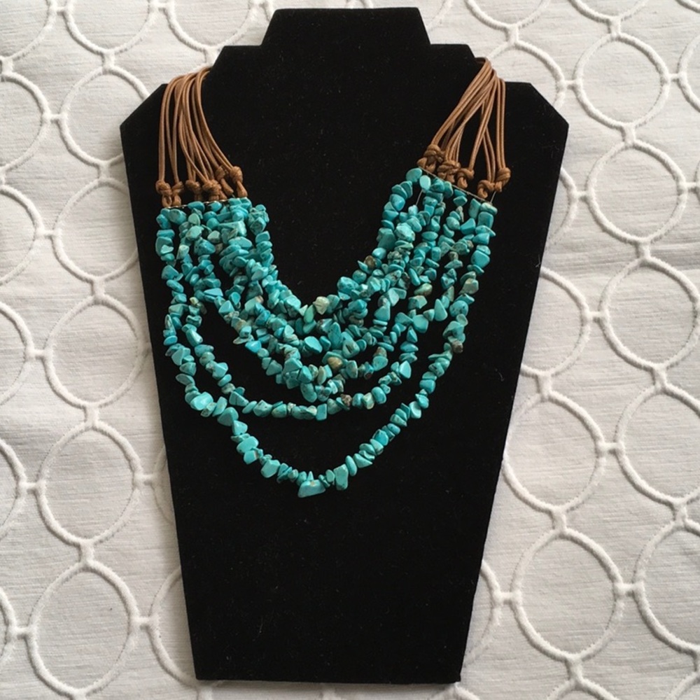 Seven layer turquoise beaded necklace!